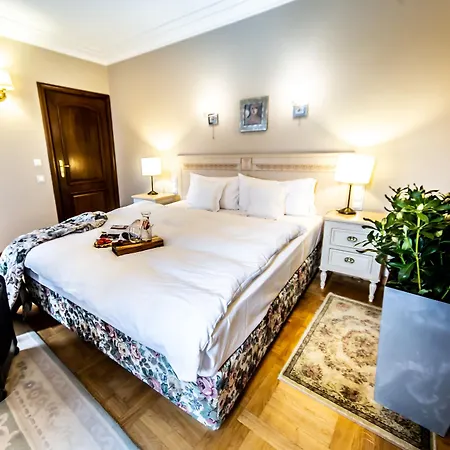 Rubinstein 4*