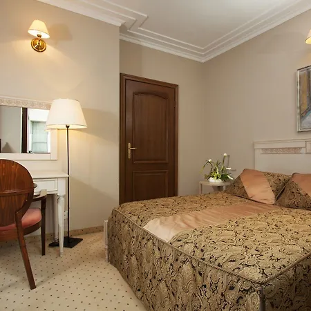 Rubinstein 4* Cracóvia