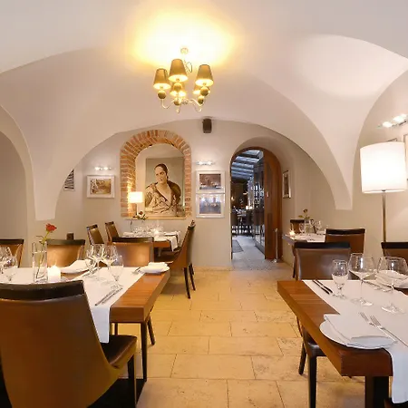 Rubinstein 4*