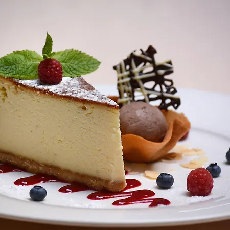 Rubinstein 호텔 4*