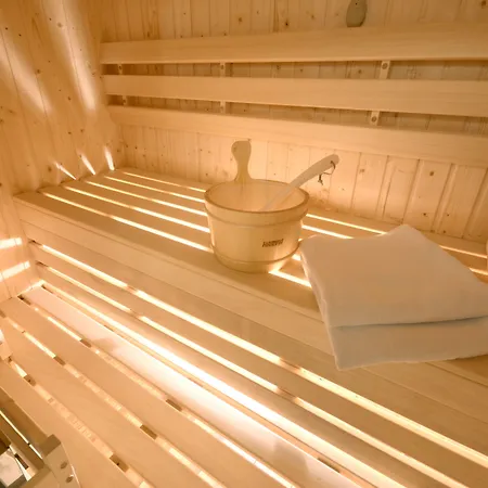 Rubinstein 4* Krakau