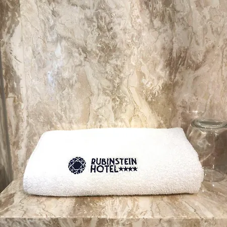 Rubinstein 호텔 4*
