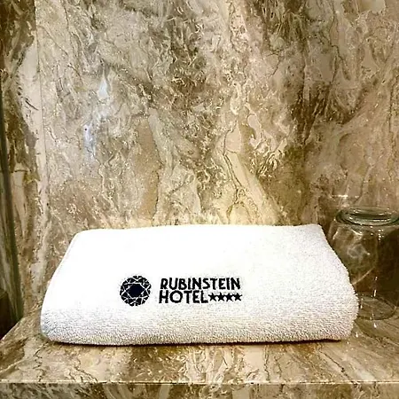 Готель Rubinstein 4*