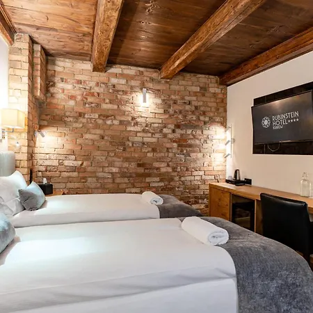 Rubinstein Hotel