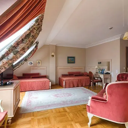 Hotel Rubinstein